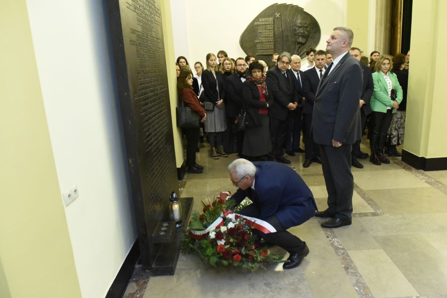 Kliknij aby zobaczyć pełny rozmiar