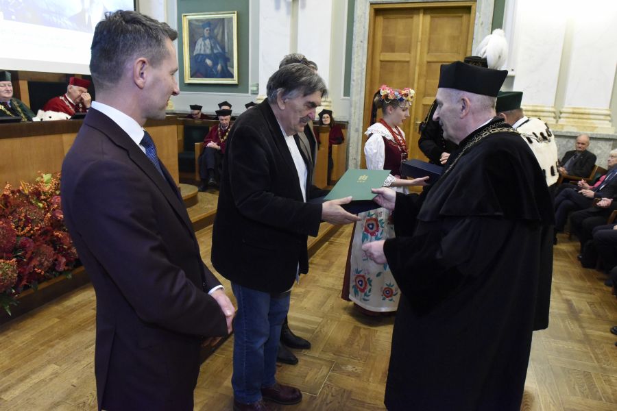 Kliknij aby zobaczyć pełny rozmiar