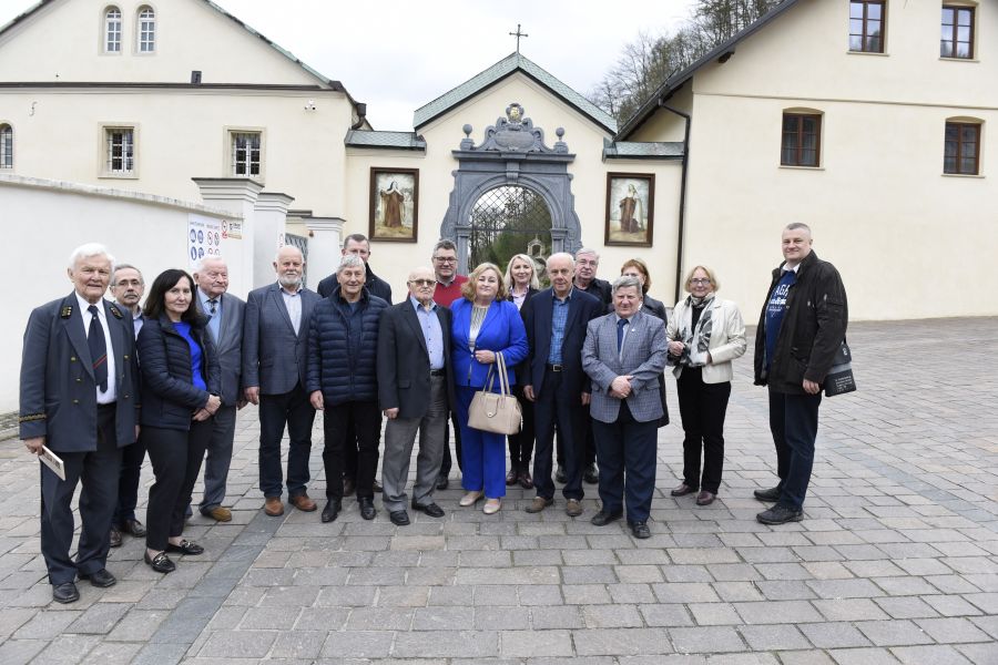 Kliknij aby zobaczyć pełny rozmiar