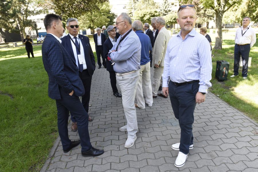 Kliknij aby zobaczyć pełny rozmiar