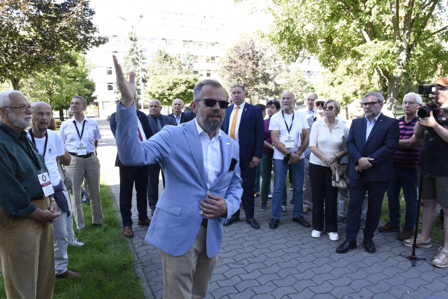 Kliknij aby zobaczyć pełny rozmiar