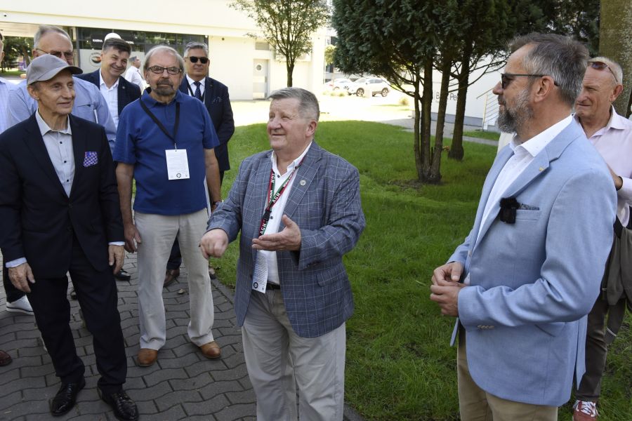 Kliknij aby zobaczyć pełny rozmiar