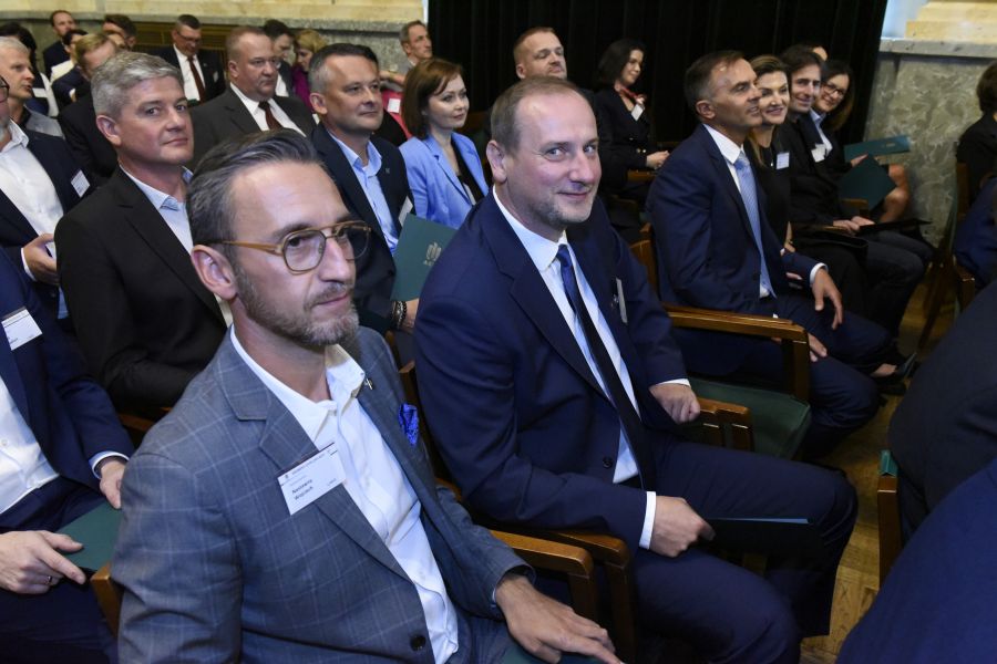 Kliknij aby zobaczyć pełny rozmiar