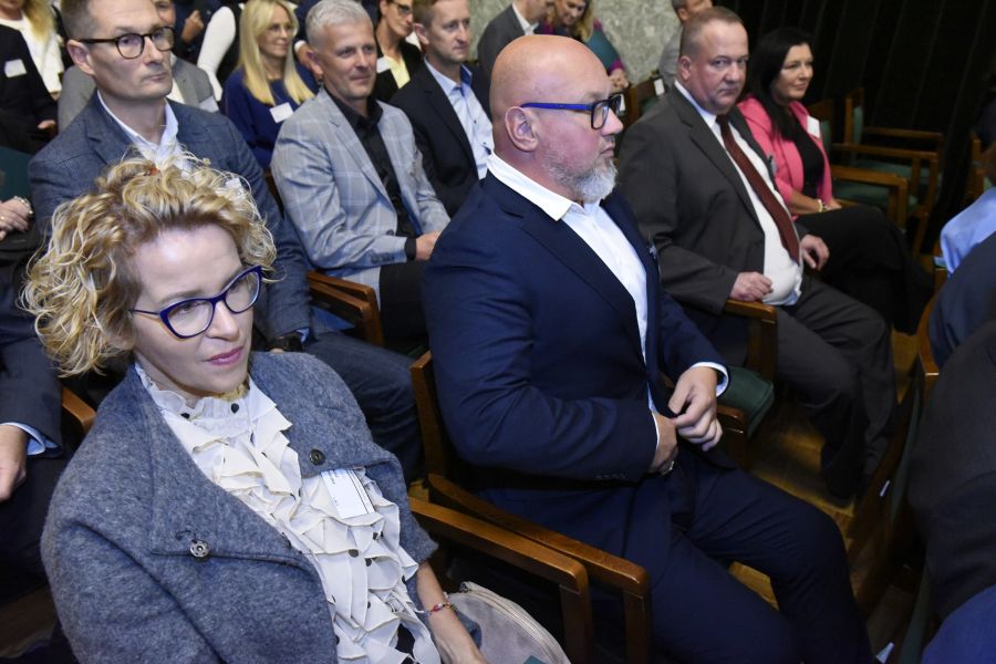 Kliknij aby zobaczyć pełny rozmiar