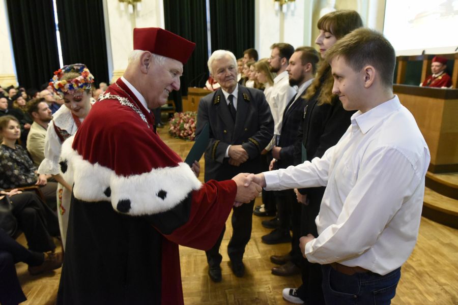 Kliknij aby zobaczyć pełny rozmiar