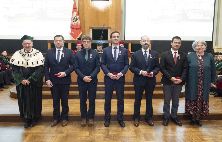 Kliknij aby zobaczyć pełny rozmiar
