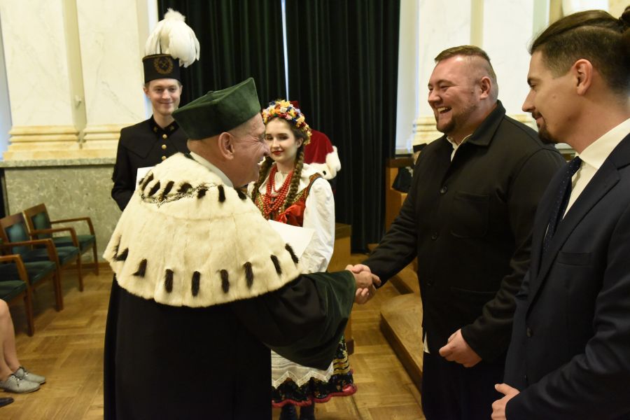 Kliknij aby zobaczyć pełny rozmiar