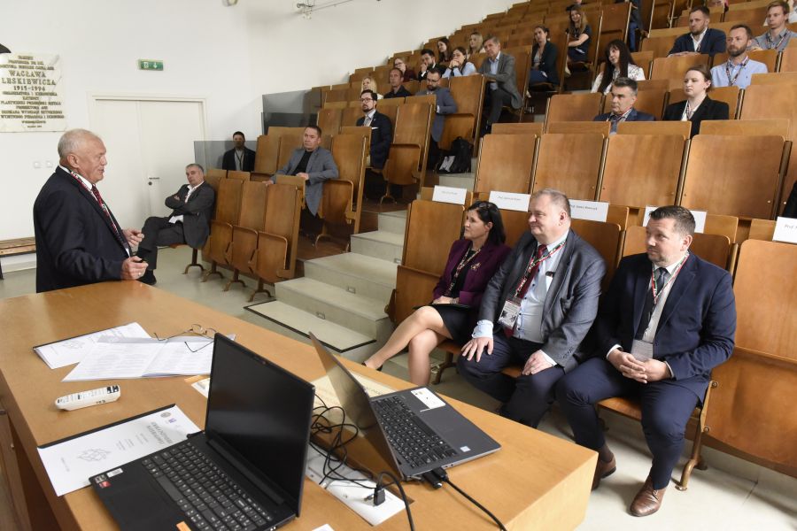 Kliknij aby zobaczyć pełny rozmiar