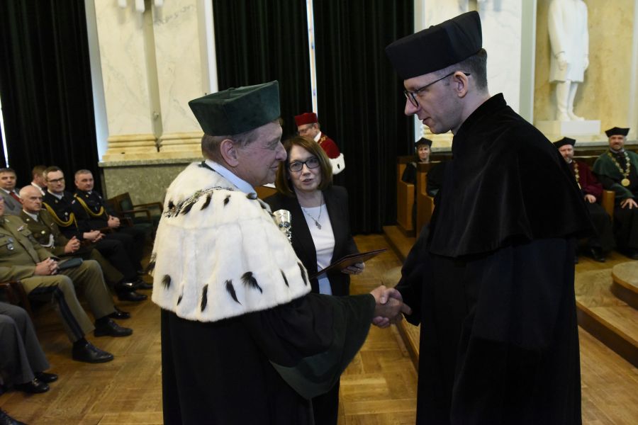 Kliknij aby zobaczyć pełny rozmiar