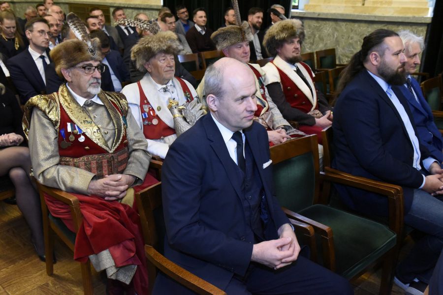 Kliknij aby zobaczyć pełny rozmiar