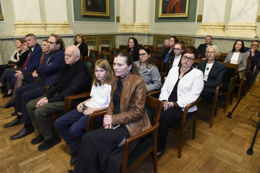 Kliknij aby zobaczyć pełny rozmiar