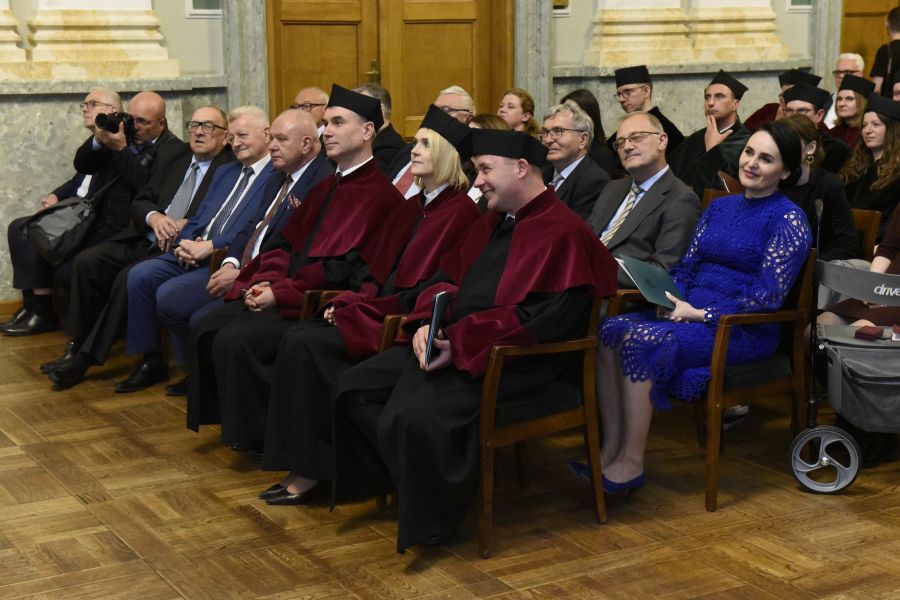 Kliknij aby zobaczyć pełny rozmiar