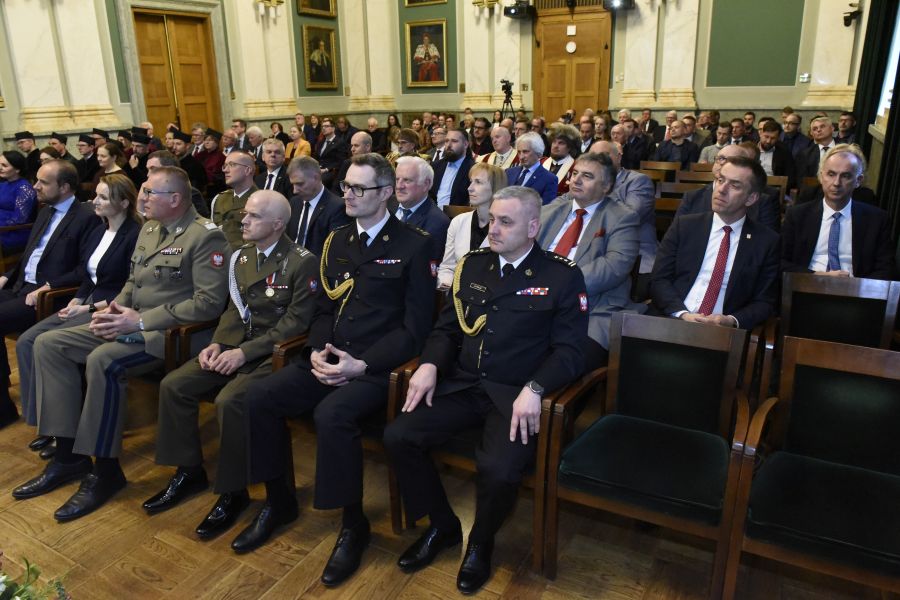 Kliknij aby zobaczyć pełny rozmiar