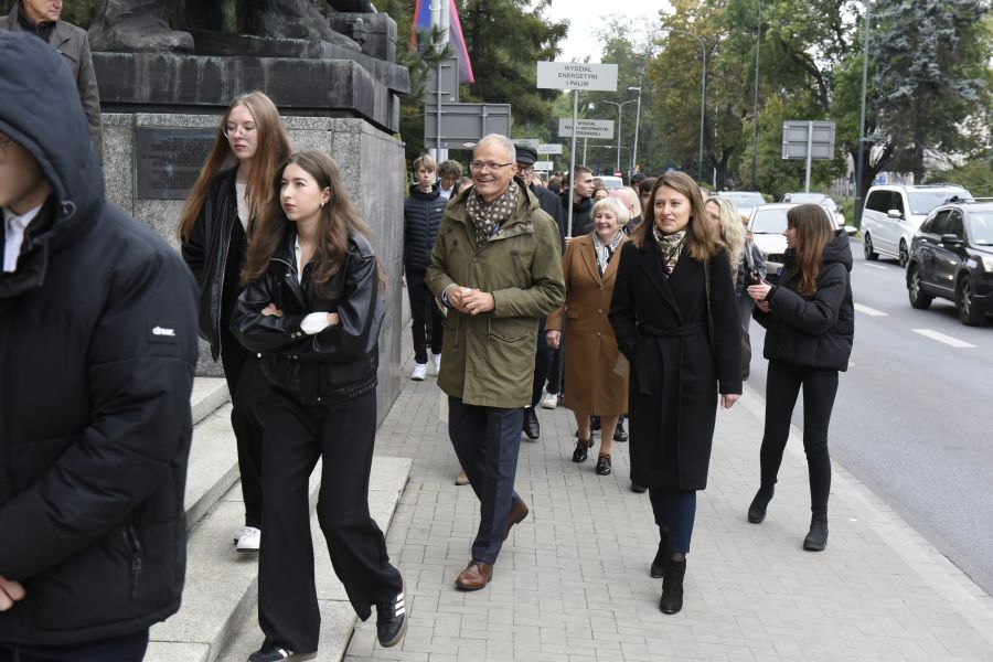 Kliknij aby zobaczyć pełny rozmiar