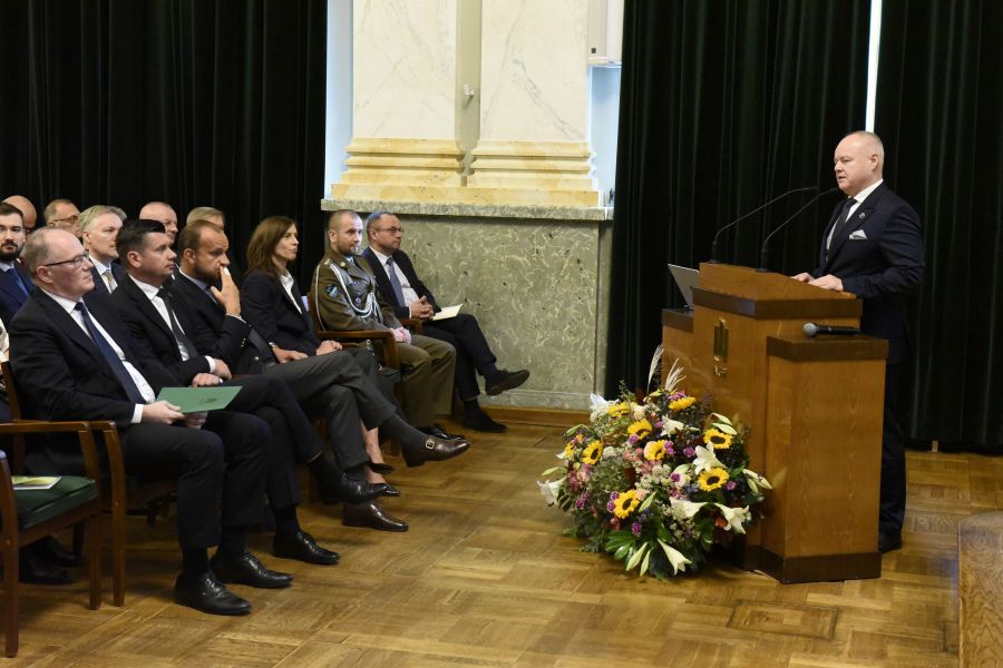 Kliknij aby zobaczyć pełny rozmiar