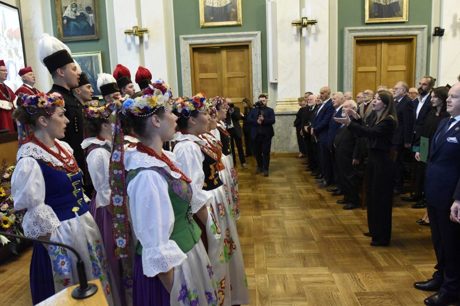 Kliknij aby zobaczyć pełny rozmiar