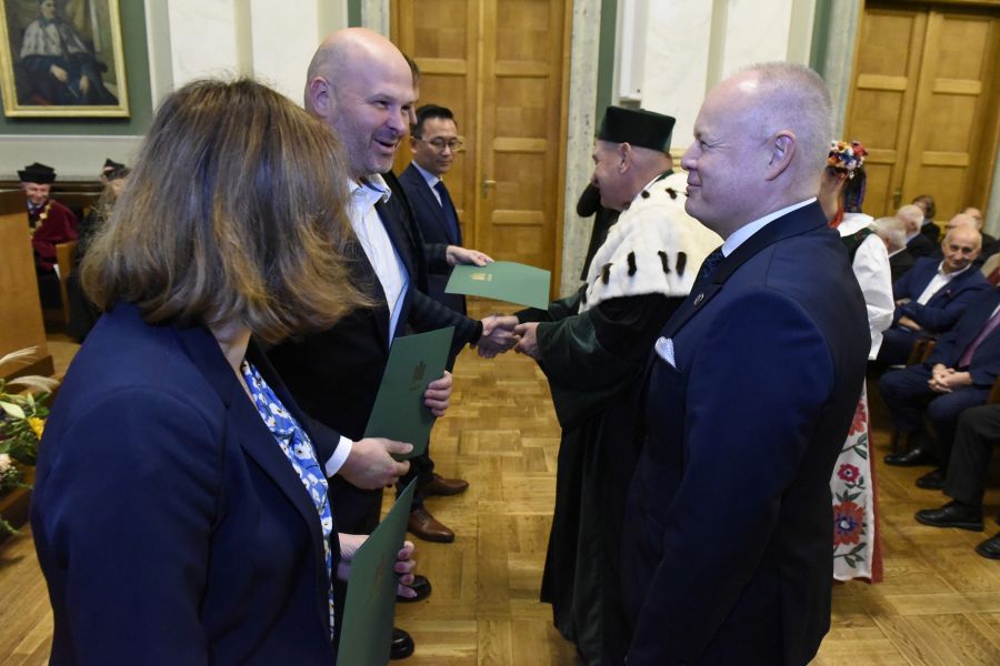 Kliknij aby zobaczyć pełny rozmiar