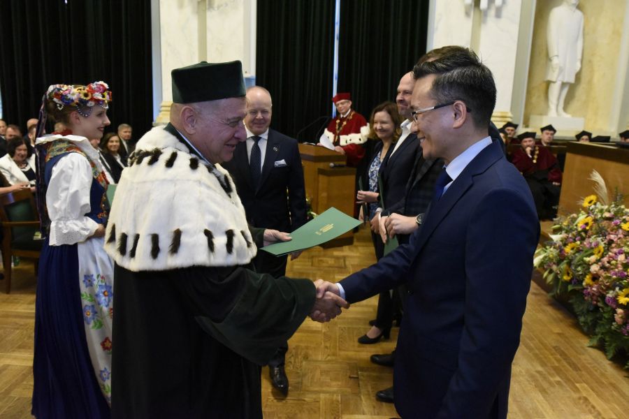 Kliknij aby zobaczyć pełny rozmiar