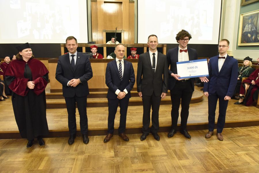 Kliknij aby zobaczyć pełny rozmiar