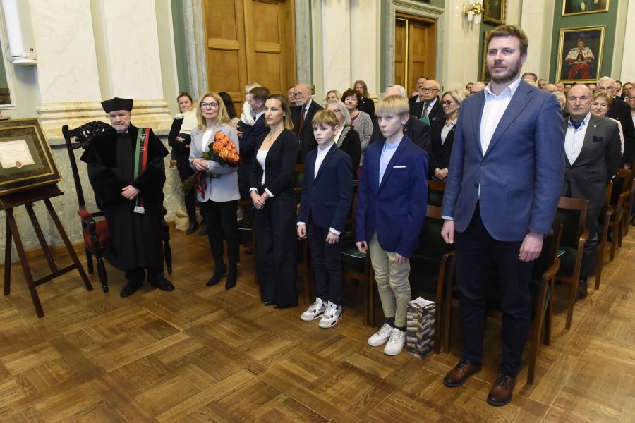 Kliknij aby zobaczyć pełny rozmiar