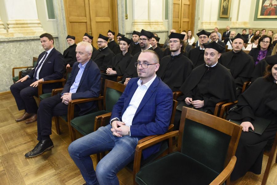 Kliknij aby zobaczyć pełny rozmiar