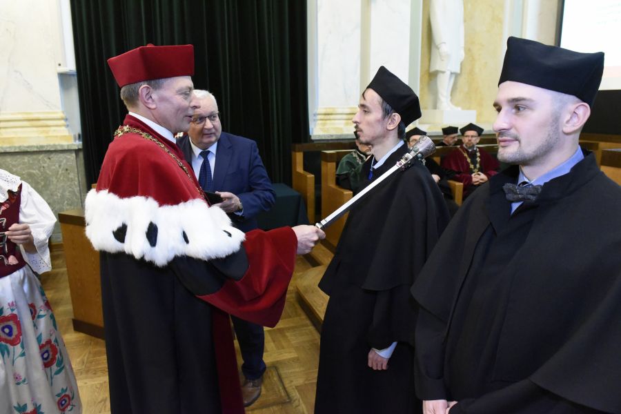 Kliknij aby zobaczyć pełny rozmiar