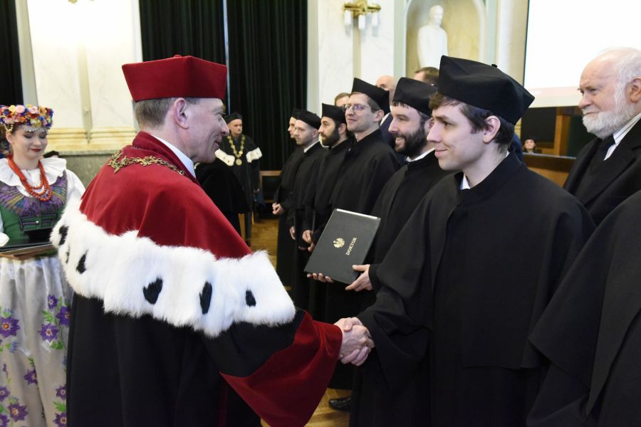 Kliknij aby zobaczyć pełny rozmiar