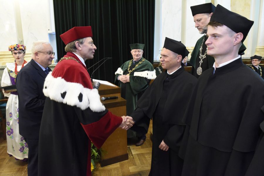 Kliknij aby zobaczyć pełny rozmiar