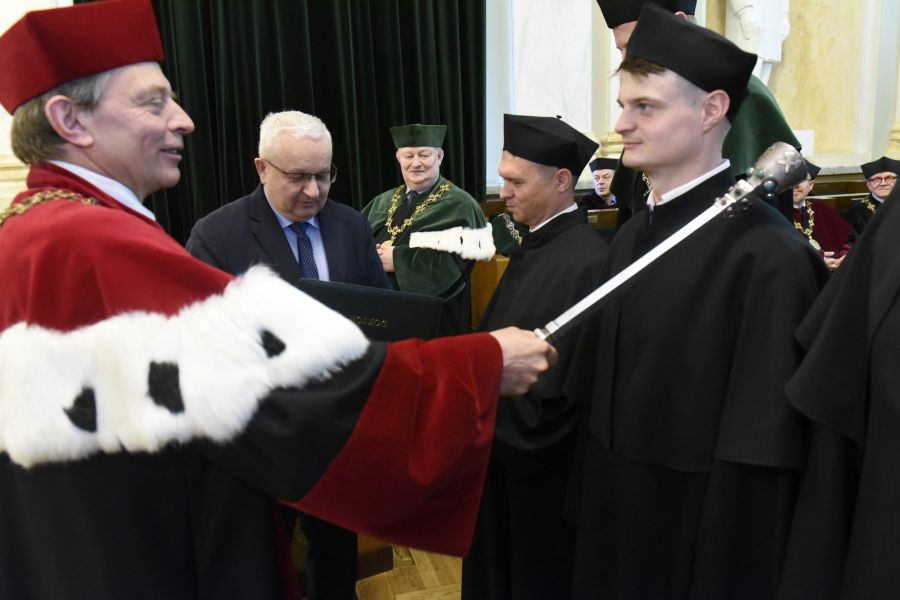 Kliknij aby zobaczyć pełny rozmiar