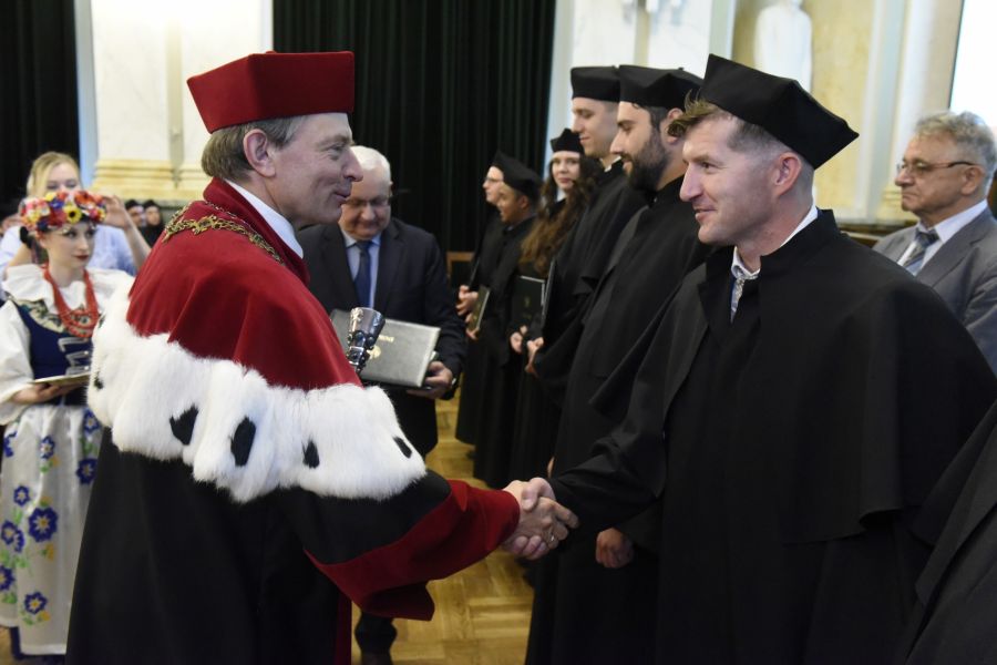 Kliknij aby zobaczyć pełny rozmiar