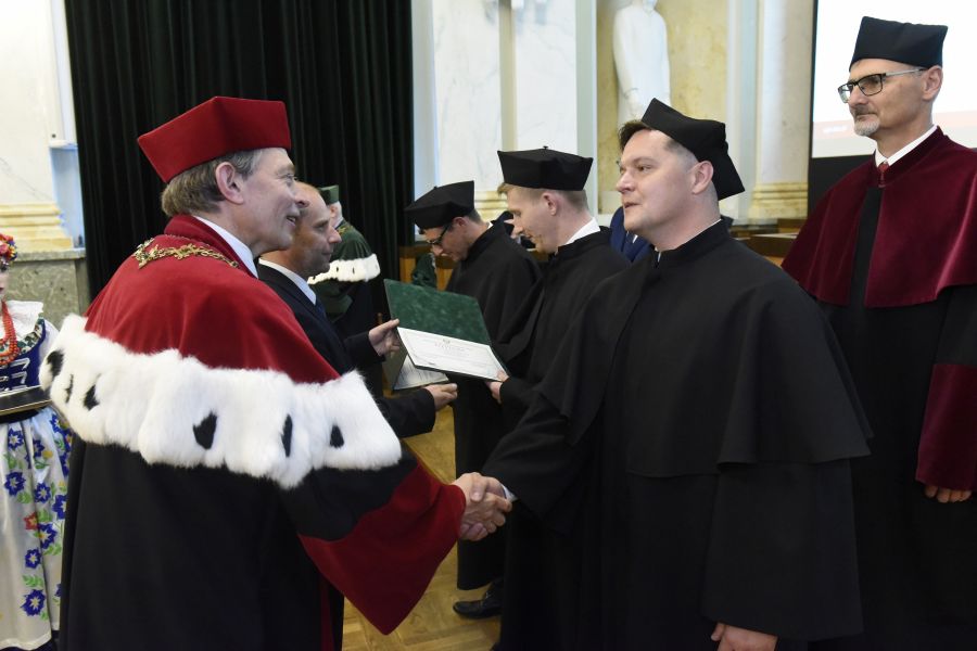 Kliknij aby zobaczyć pełny rozmiar