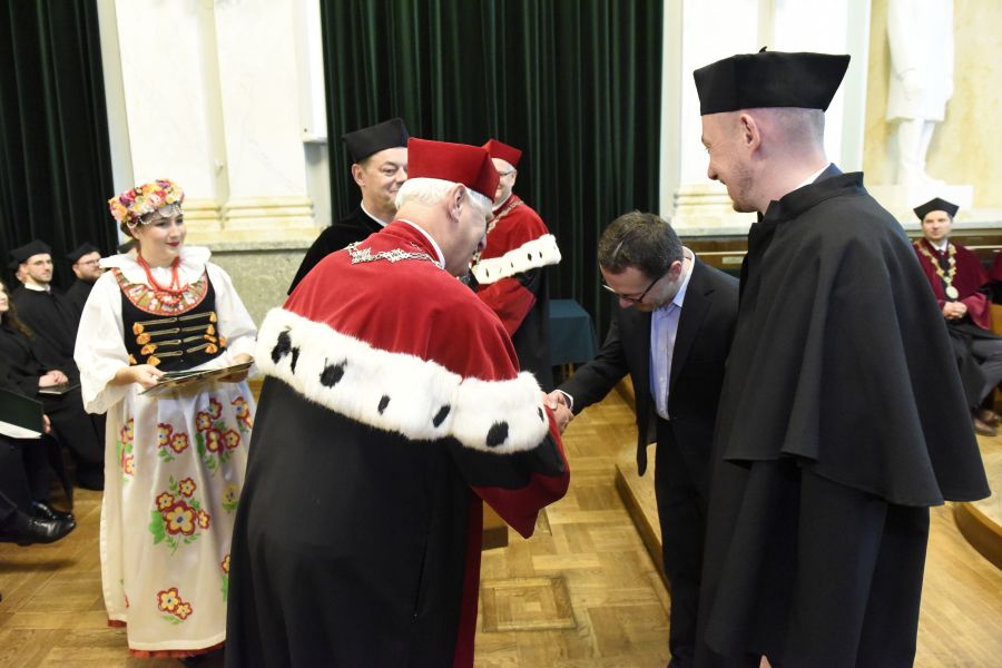 Kliknij aby zobaczyć pełny rozmiar