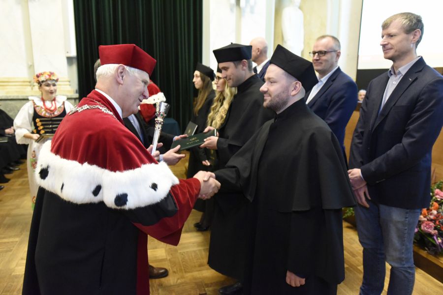 Kliknij aby zobaczyć pełny rozmiar