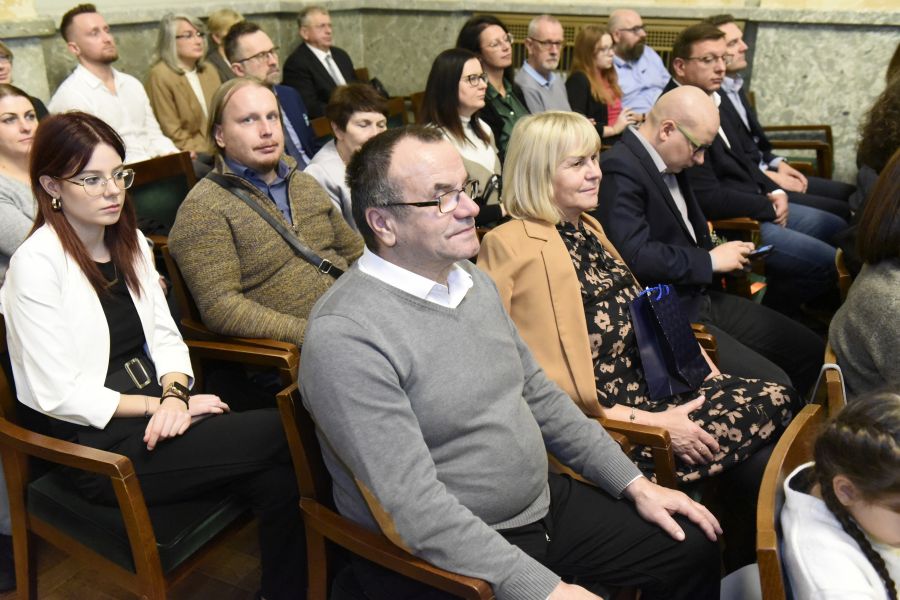 Kliknij aby zobaczyć pełny rozmiar