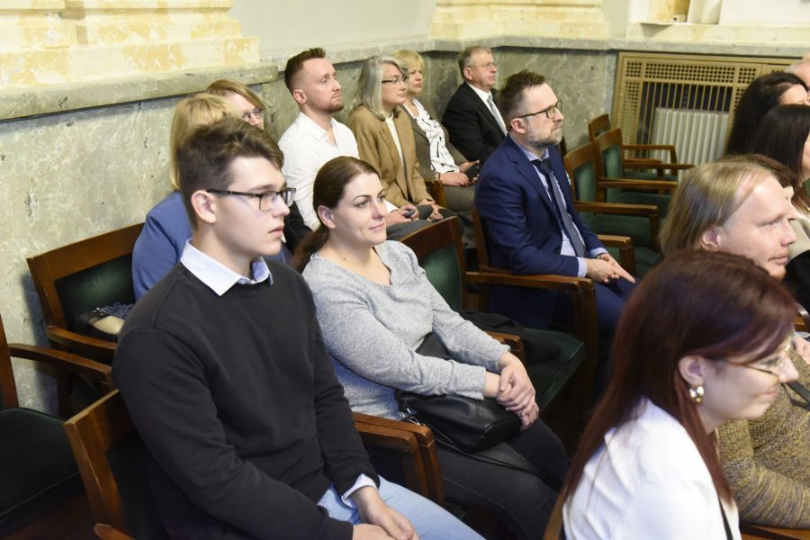 Kliknij aby zobaczyć pełny rozmiar
