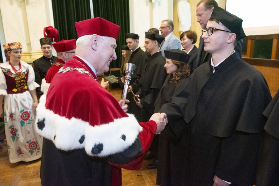 Kliknij aby zobaczyć pełny rozmiar