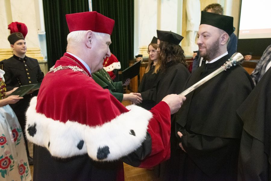 Kliknij aby zobaczyć pełny rozmiar