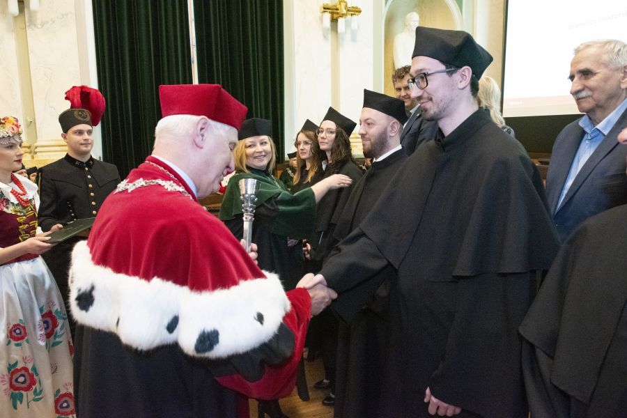 Kliknij aby zobaczyć pełny rozmiar