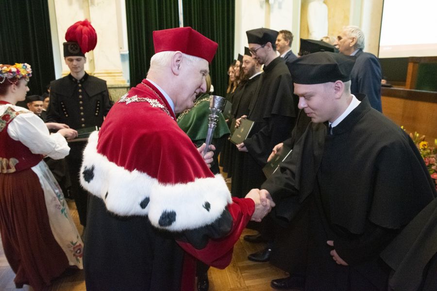 Kliknij aby zobaczyć pełny rozmiar