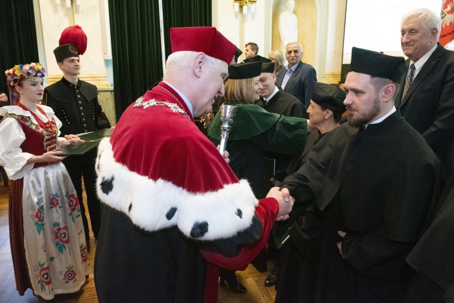 Kliknij aby zobaczyć pełny rozmiar
