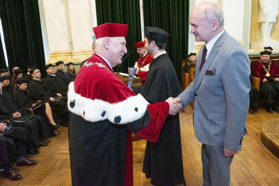 Kliknij aby zobaczyć pełny rozmiar