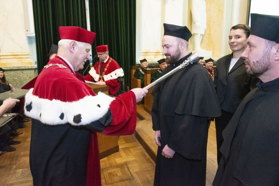 Kliknij aby zobaczyć pełny rozmiar