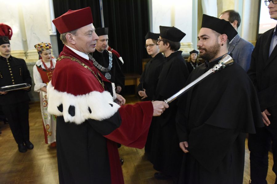 Kliknij aby zobaczyć pełny rozmiar