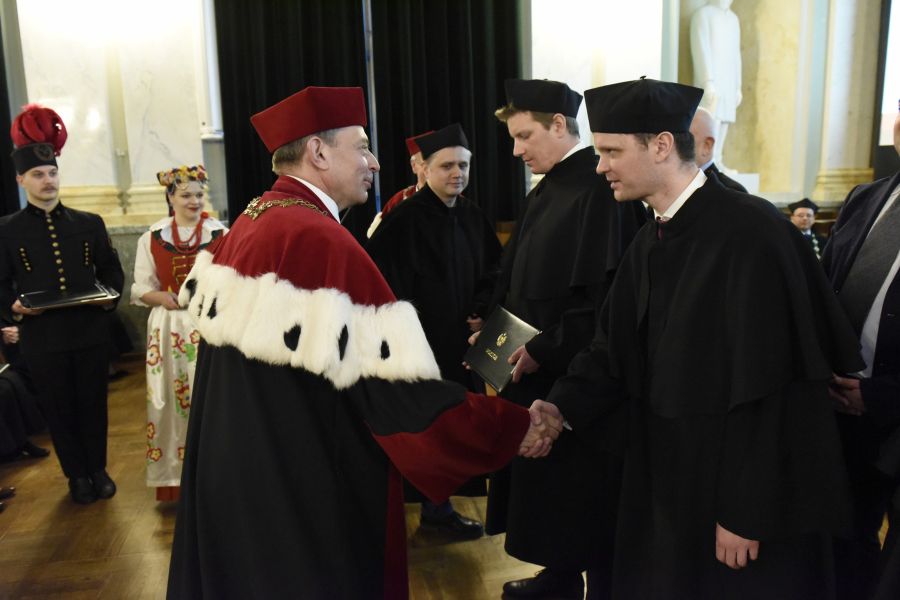 Kliknij aby zobaczyć pełny rozmiar