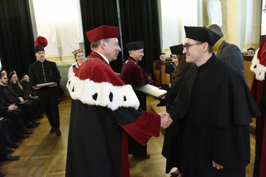 Kliknij aby zobaczyć pełny rozmiar
