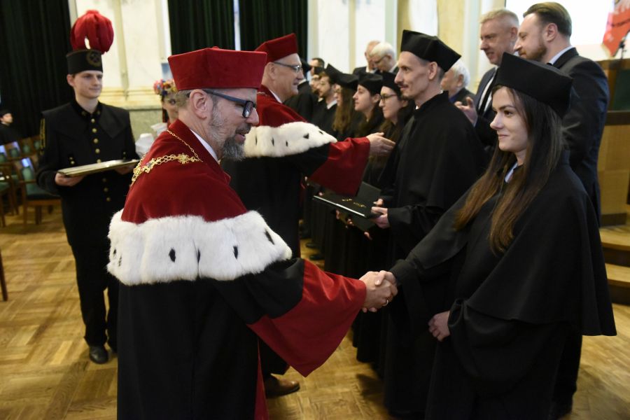 Kliknij aby zobaczyć pełny rozmiar