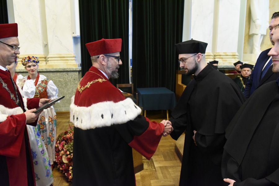 Kliknij aby zobaczyć pełny rozmiar