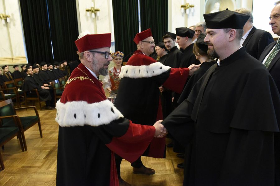 Kliknij aby zobaczyć pełny rozmiar