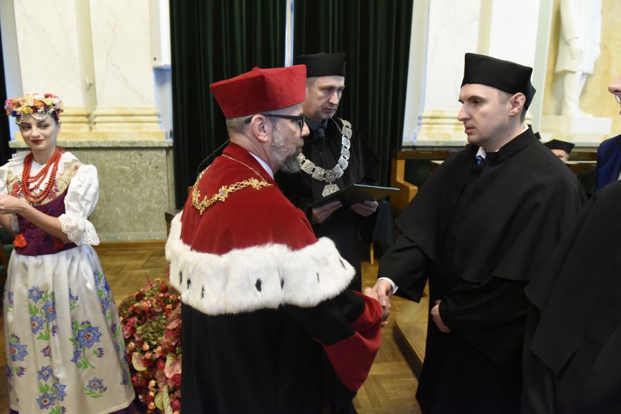 Kliknij aby zobaczyć pełny rozmiar