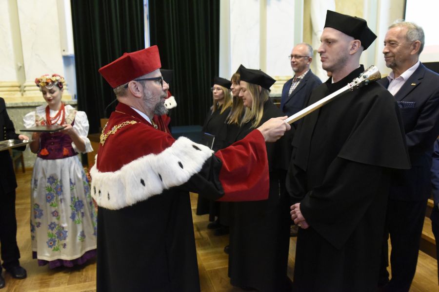 Kliknij aby zobaczyć pełny rozmiar